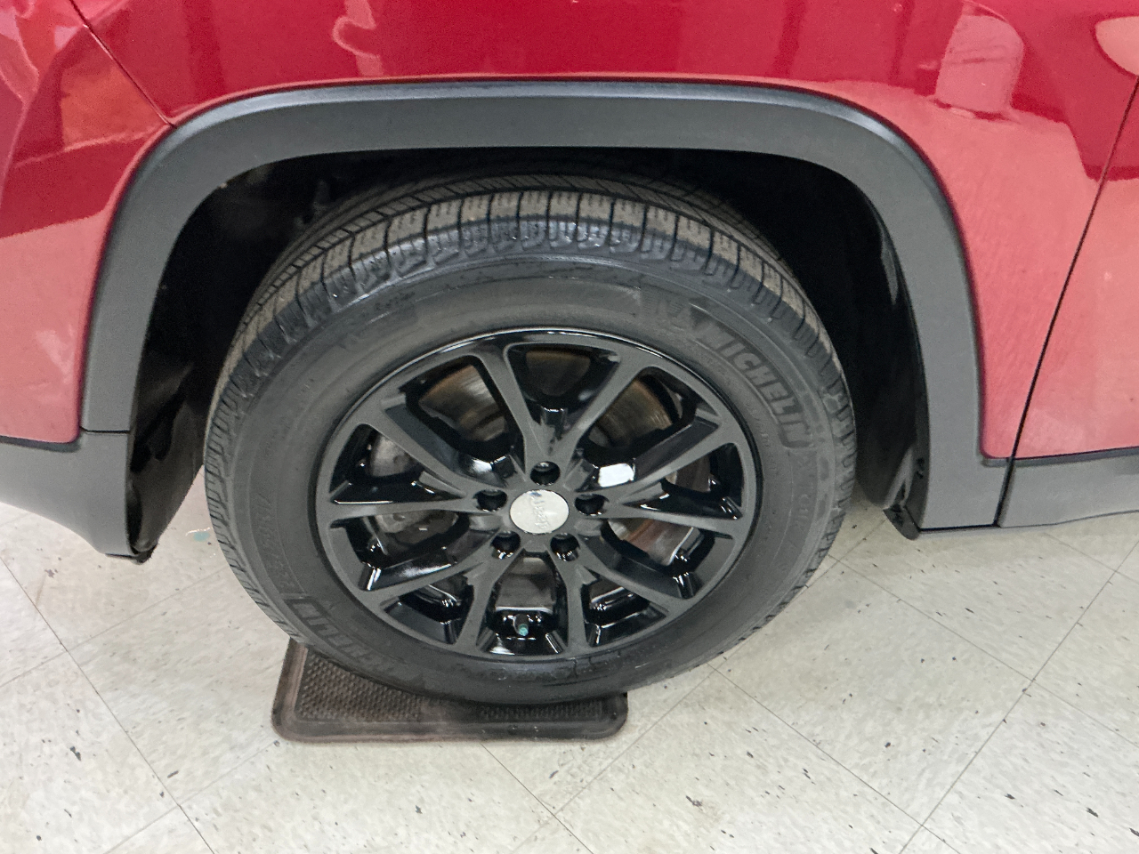 Jeep Cherokee FWD 4dr Sport 2015