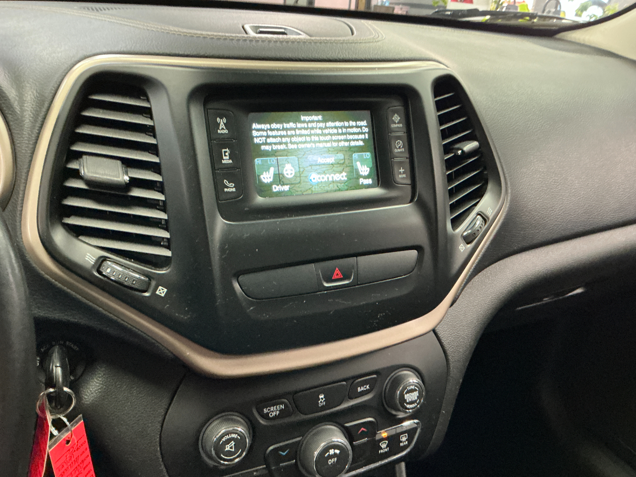 Jeep Cherokee FWD 4dr Sport 2015