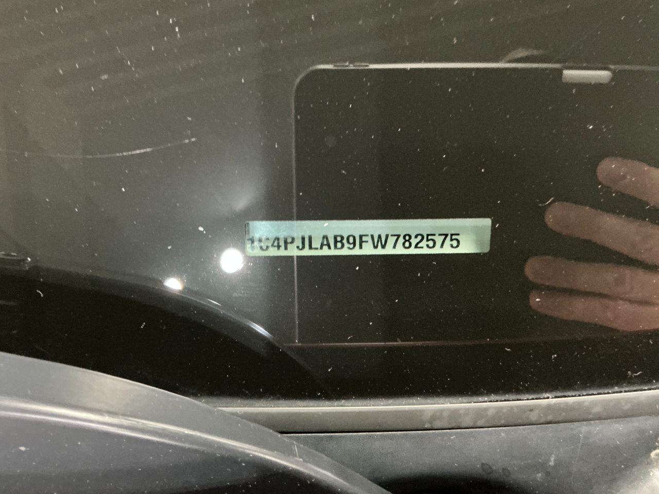 Jeep Cherokee FWD 4dr Sport 2015