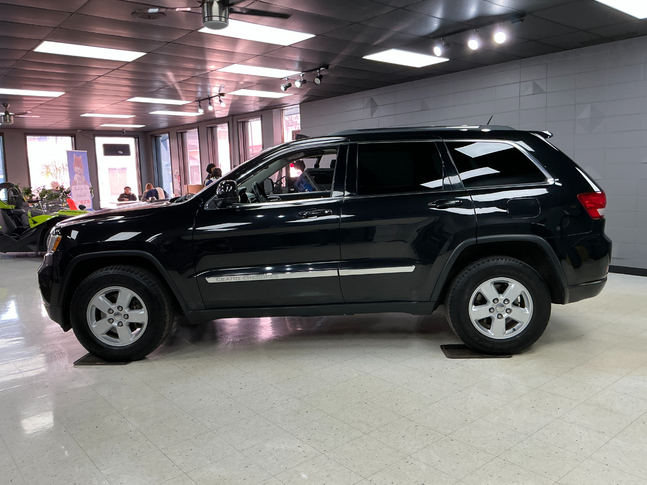 Jeep Grand Cherokee 4WD 4dr Laredo 2013