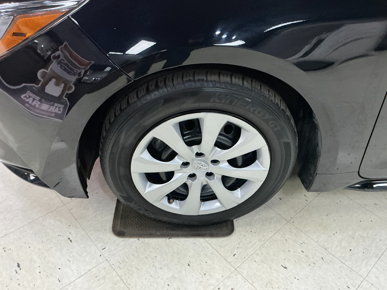 Toyota Corolla LE CVT (Natl) 2024