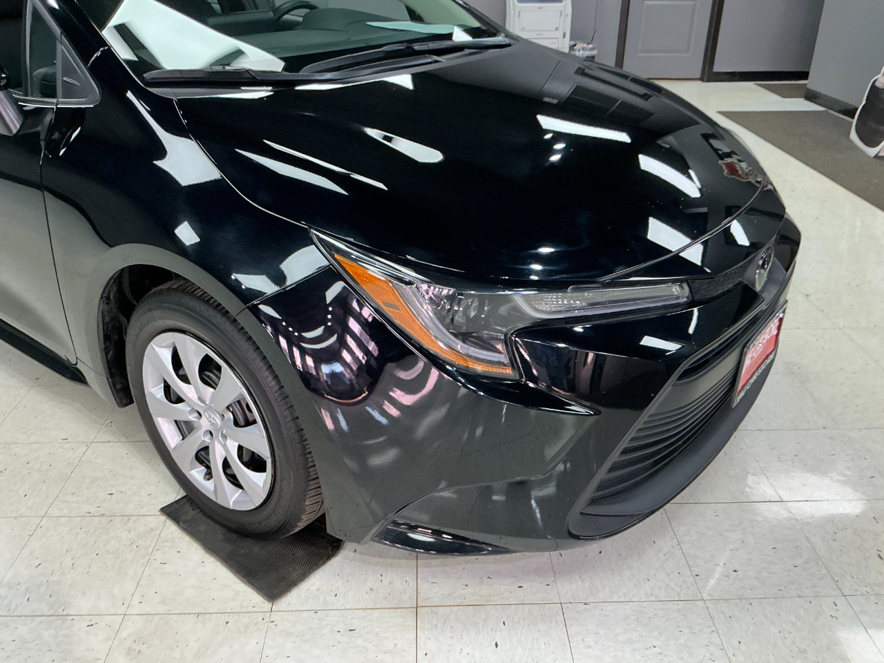 Toyota Corolla LE CVT (Natl) 2024