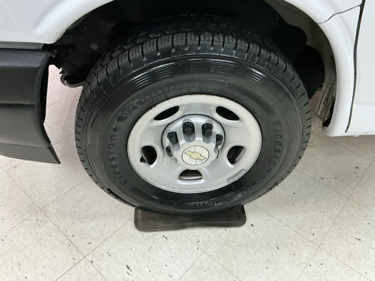 Chevrolet Express Cargo Van RWD 2500 135" 2020