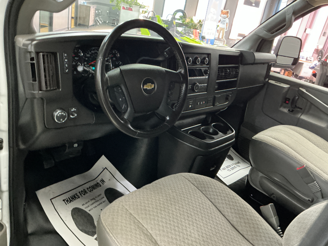 Chevrolet Express Cargo Van RWD 2500 135" 2020