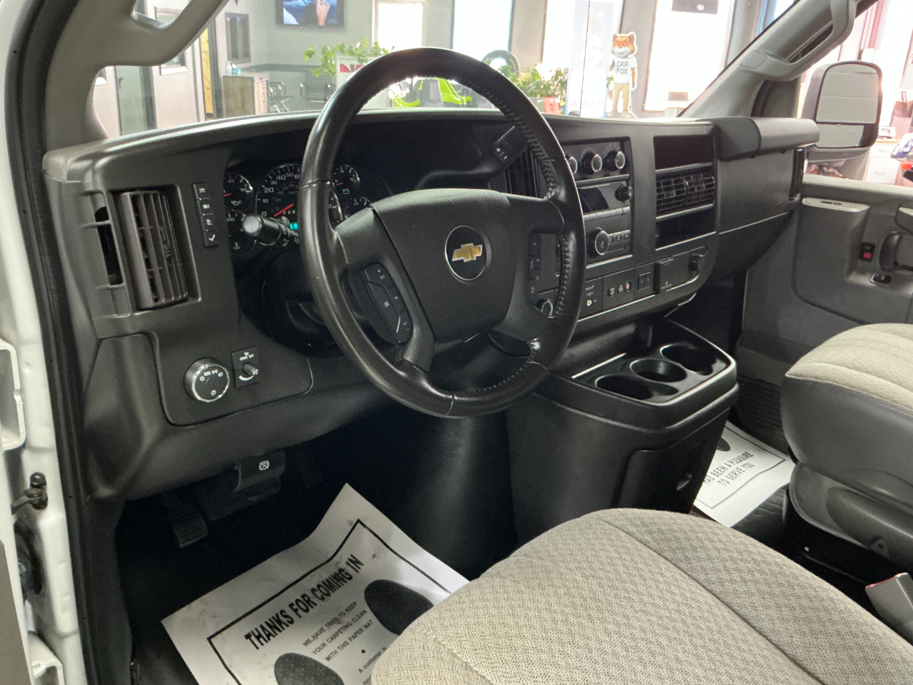 Chevrolet Express Cargo Van RWD 2500 135" 2020