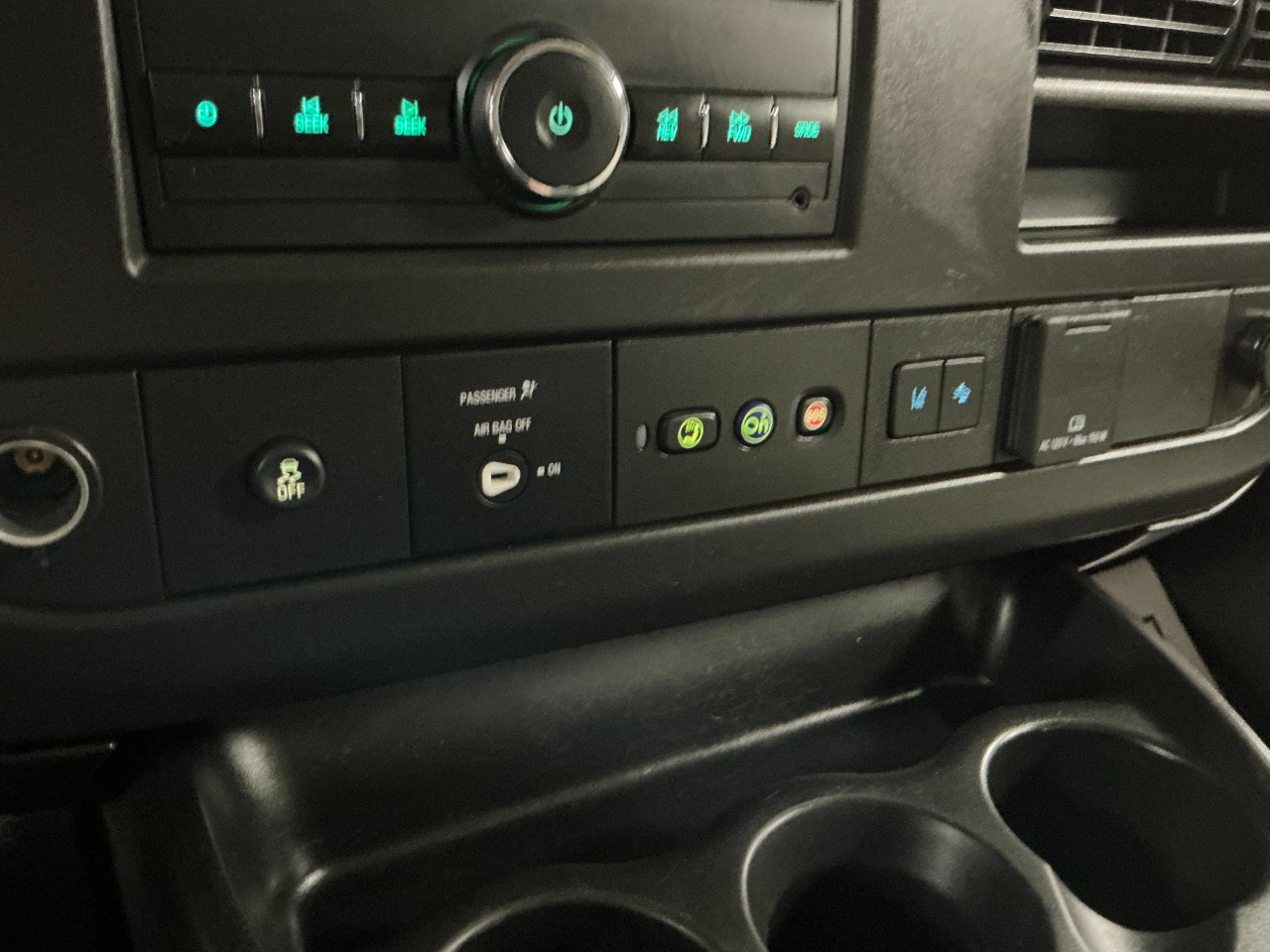 Chevrolet Express Cargo Van RWD 2500 135" 2020