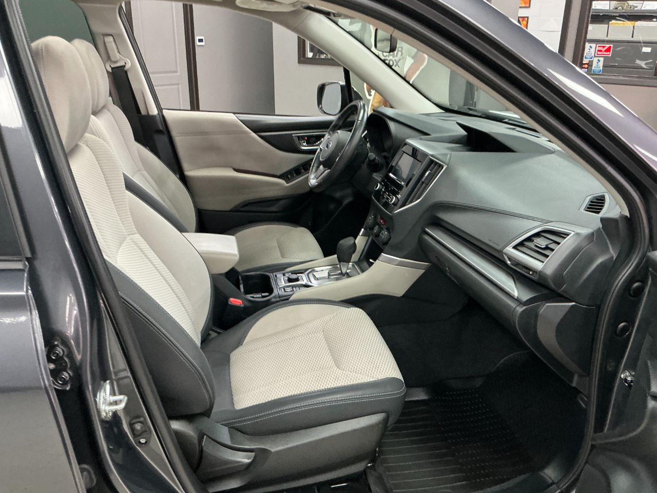 Subaru Forester Premium CVT 2023