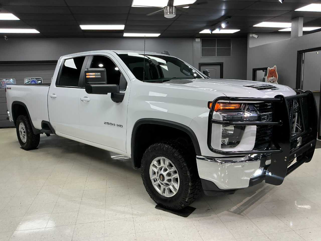 Chevrolet Silverado 2500HD 4WD Crew Cab 172" LT 2023