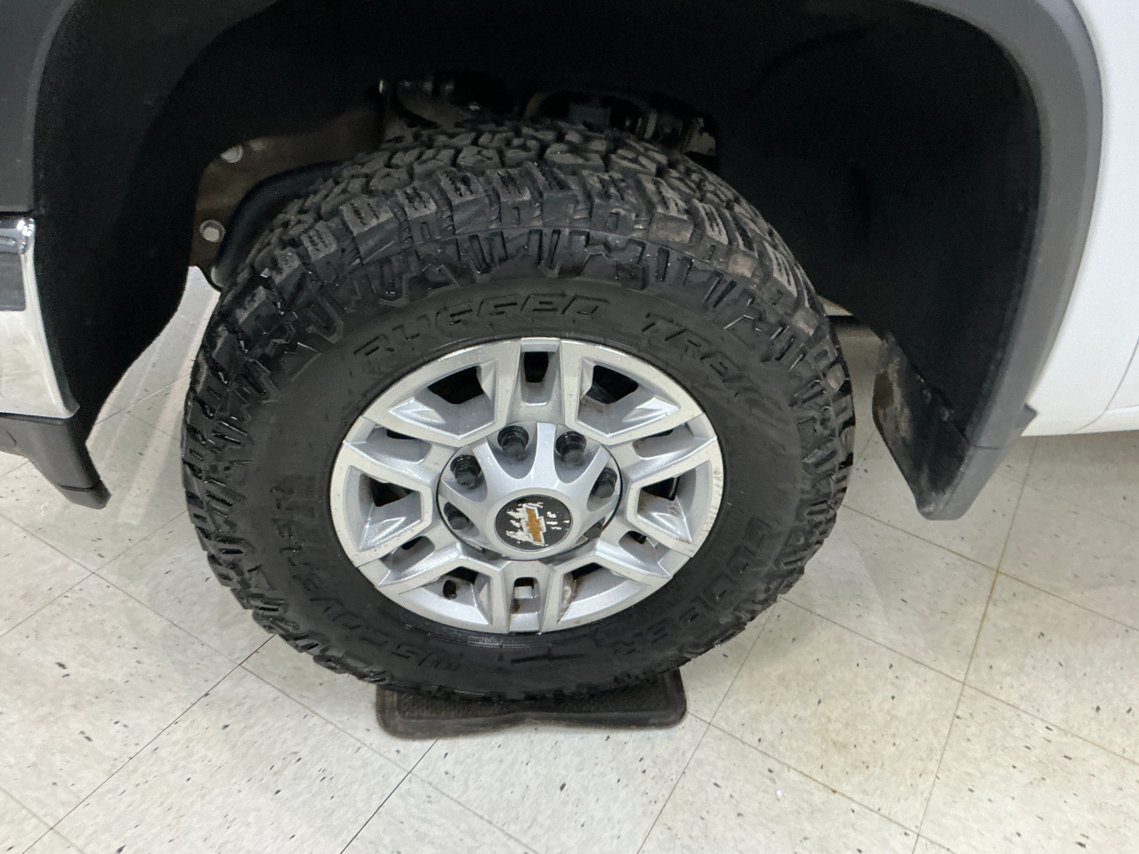 Chevrolet Silverado 2500HD 4WD Crew Cab 172" LT 2023