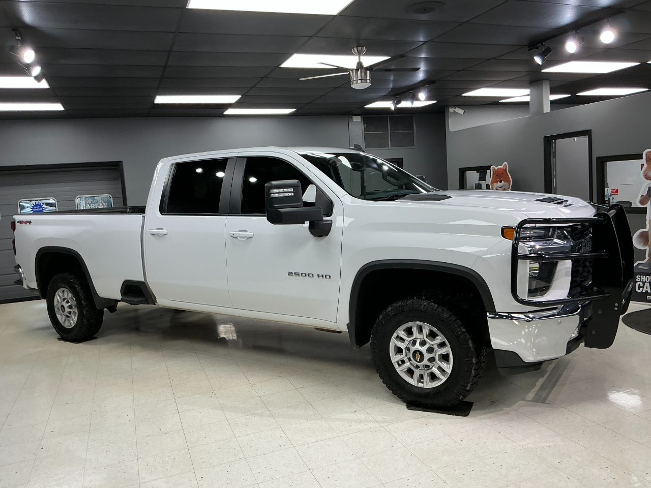 Chevrolet Silverado 2500HD 4WD Crew Cab 172" LT 2023