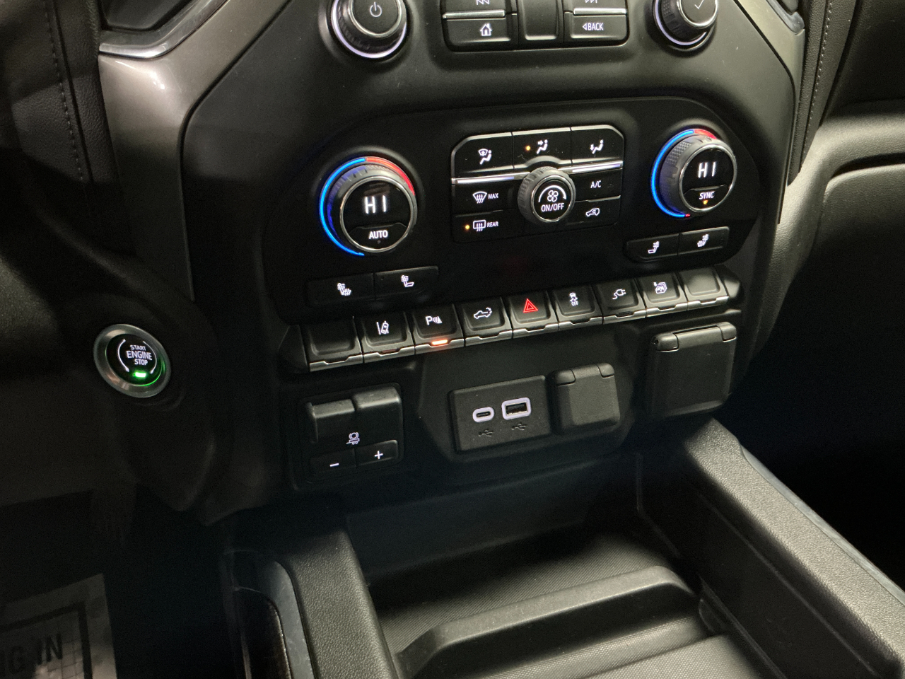 Chevrolet Silverado 2500HD 4WD Crew Cab 172" LT 2023