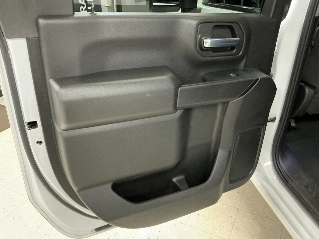 Chevrolet Silverado 2500HD 4WD Crew Cab 172" LT 2023