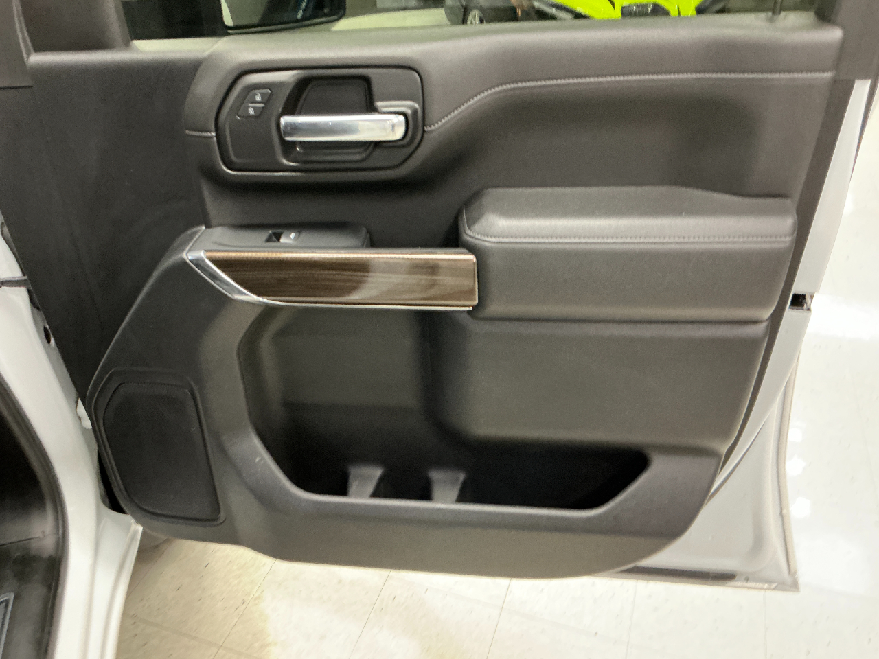 Chevrolet Silverado 2500HD 4WD Crew Cab 172" LT 2023