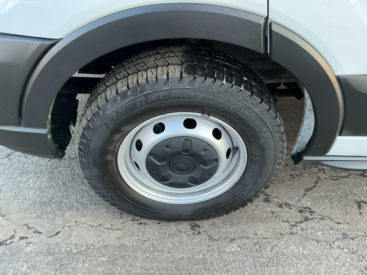 Ford Transit Cargo Van T-250 130" Low Rf 9070 GVWR RWD 2020