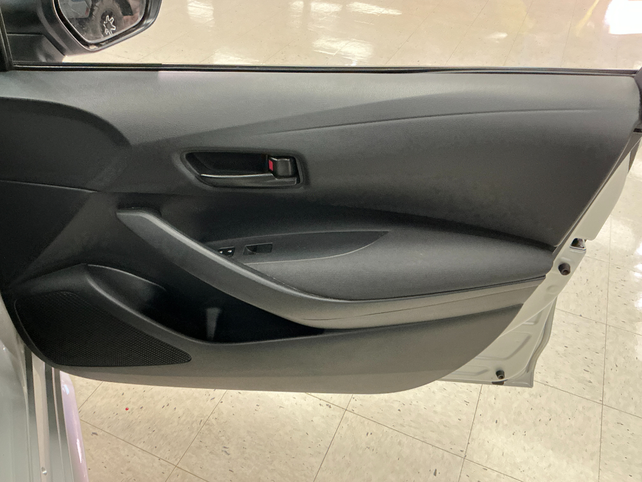 Toyota Corolla LE CVT (Natl) 2024