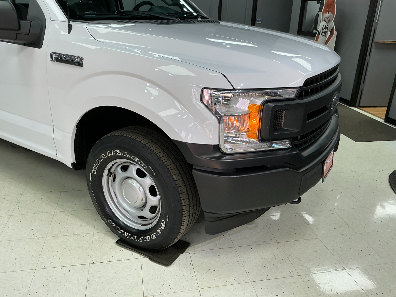Ford F-150 XL SuperCab Long Bed 4WD 2018
