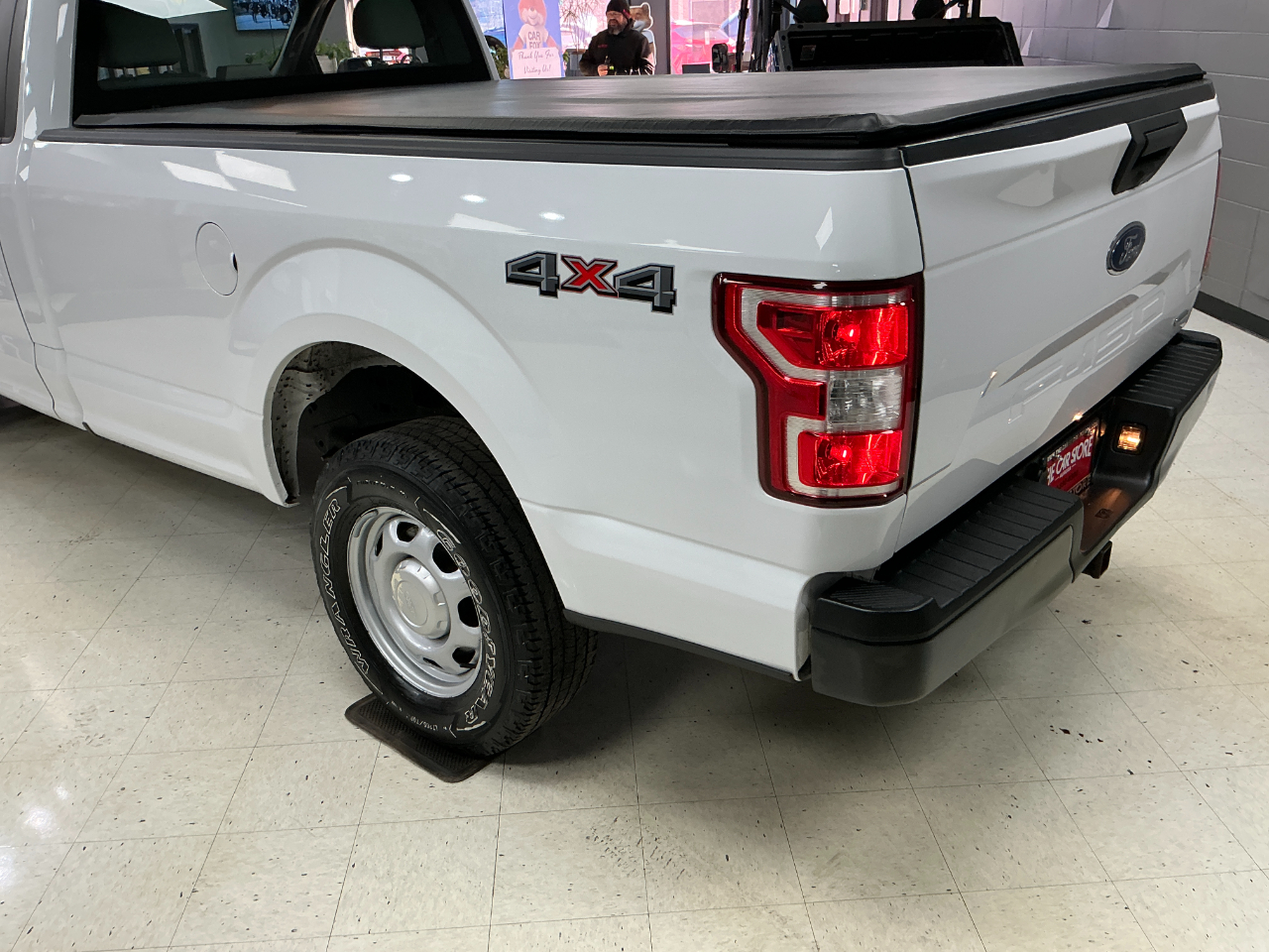Ford F-150 XL SuperCab Long Bed 4WD 2018