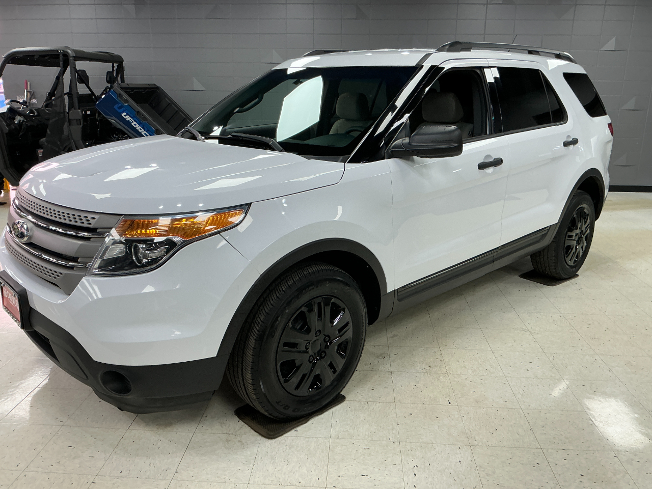 Ford Explorer 4WD 4dr Base 2014
