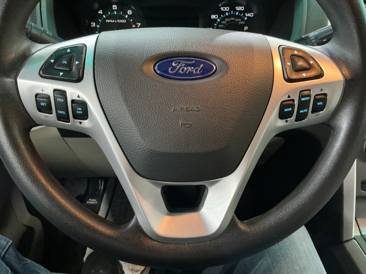 Ford Explorer 4WD 4dr Base 2014