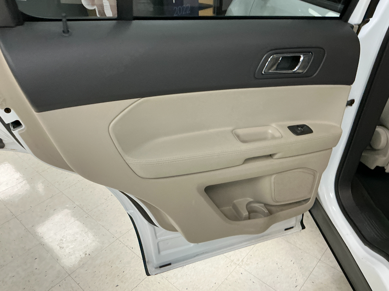 Ford Explorer 4WD 4dr Base 2014