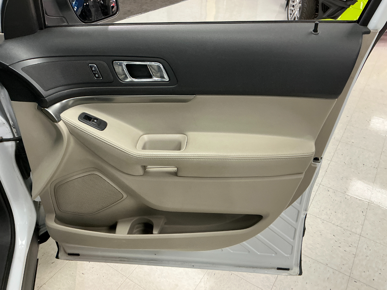 Ford Explorer 4WD 4dr Base 2014