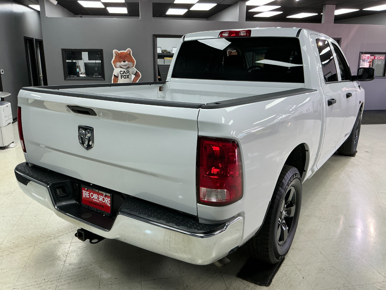 RAM 1500 Classic Tradesman 4x2 Crew Cab 5'7" Box 2020