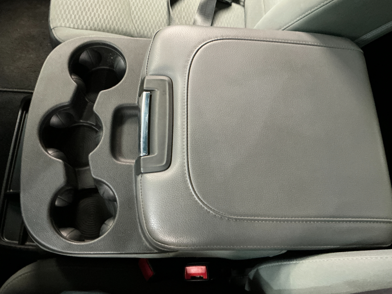 RAM 1500 Classic Tradesman 4x2 Crew Cab 5'7" Box 2020