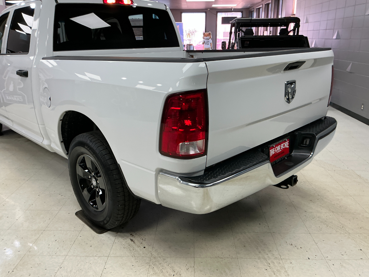 RAM 1500 Classic Tradesman 4x2 Crew Cab 5'7" Box 2020