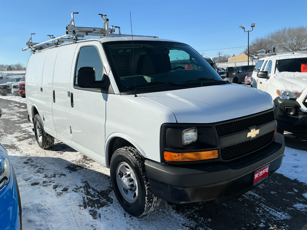 Chevrolet Express Cargo Van RWD 3500 135" 2016