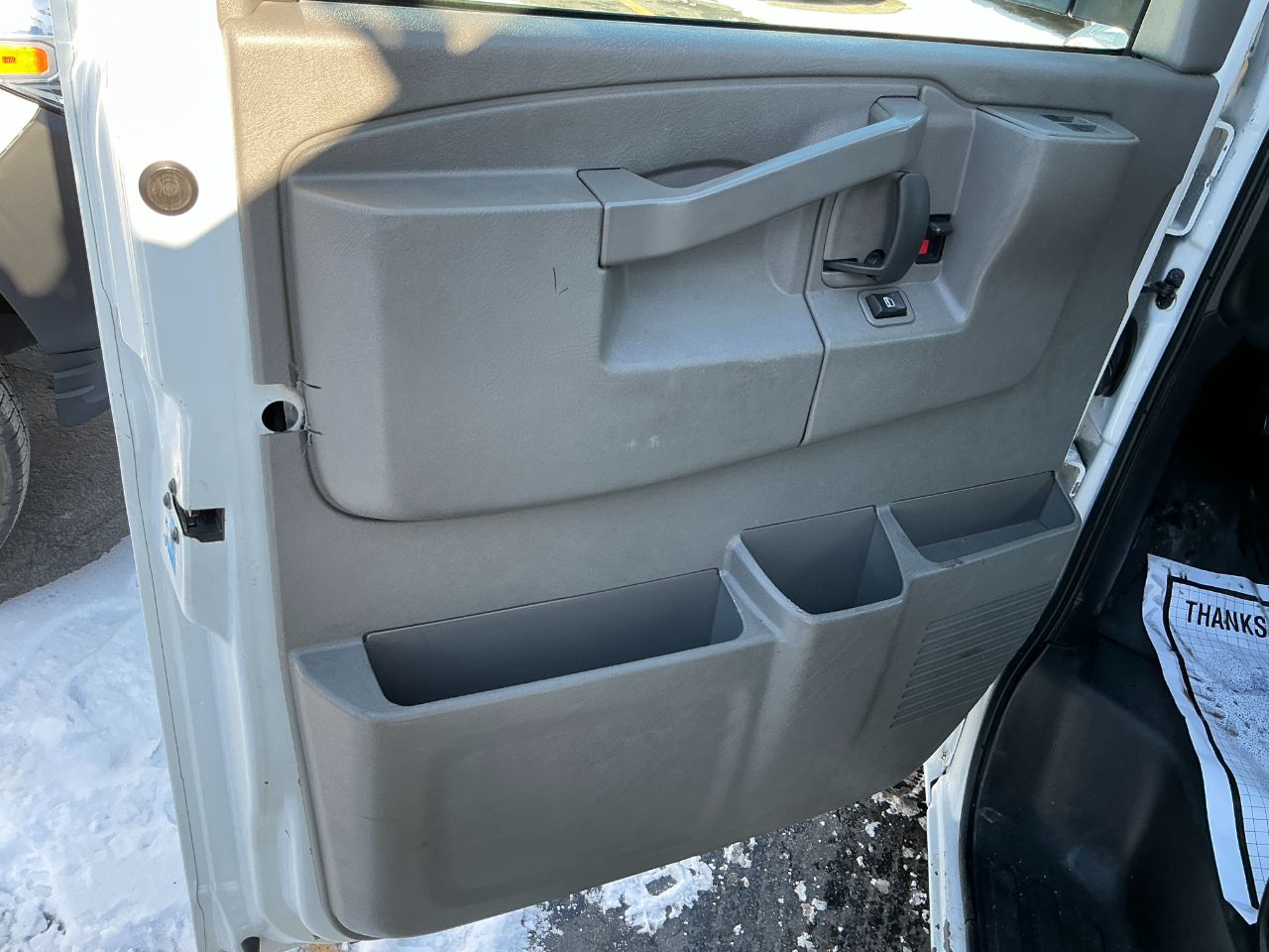 Chevrolet Express Cargo Van RWD 3500 135" 2016