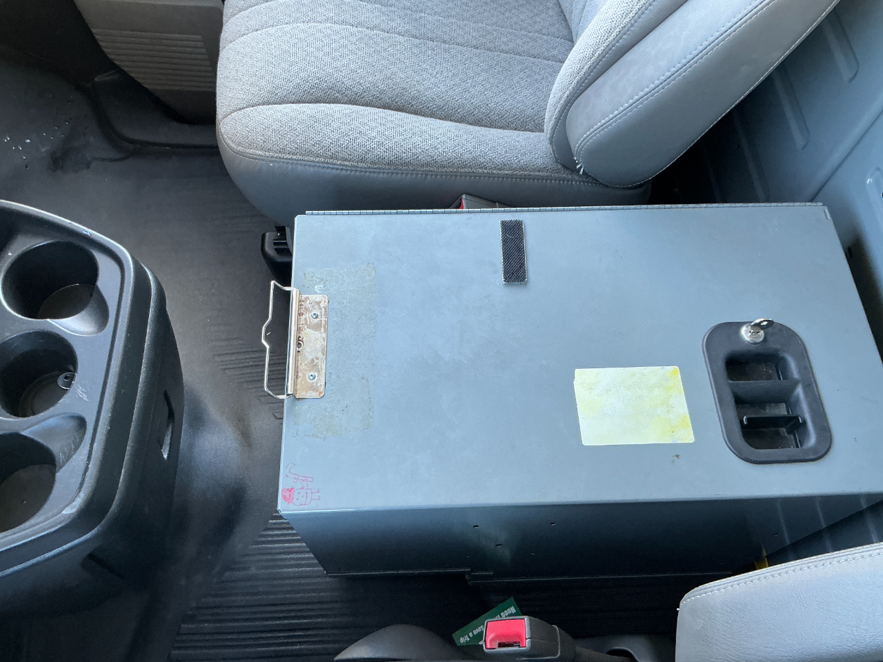 Chevrolet Express Cargo Van RWD 3500 135" 2016