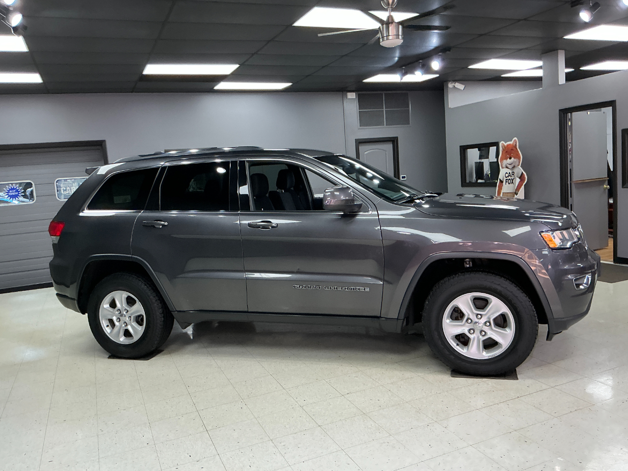 Jeep Grand Cherokee Laredo 4x4 2017