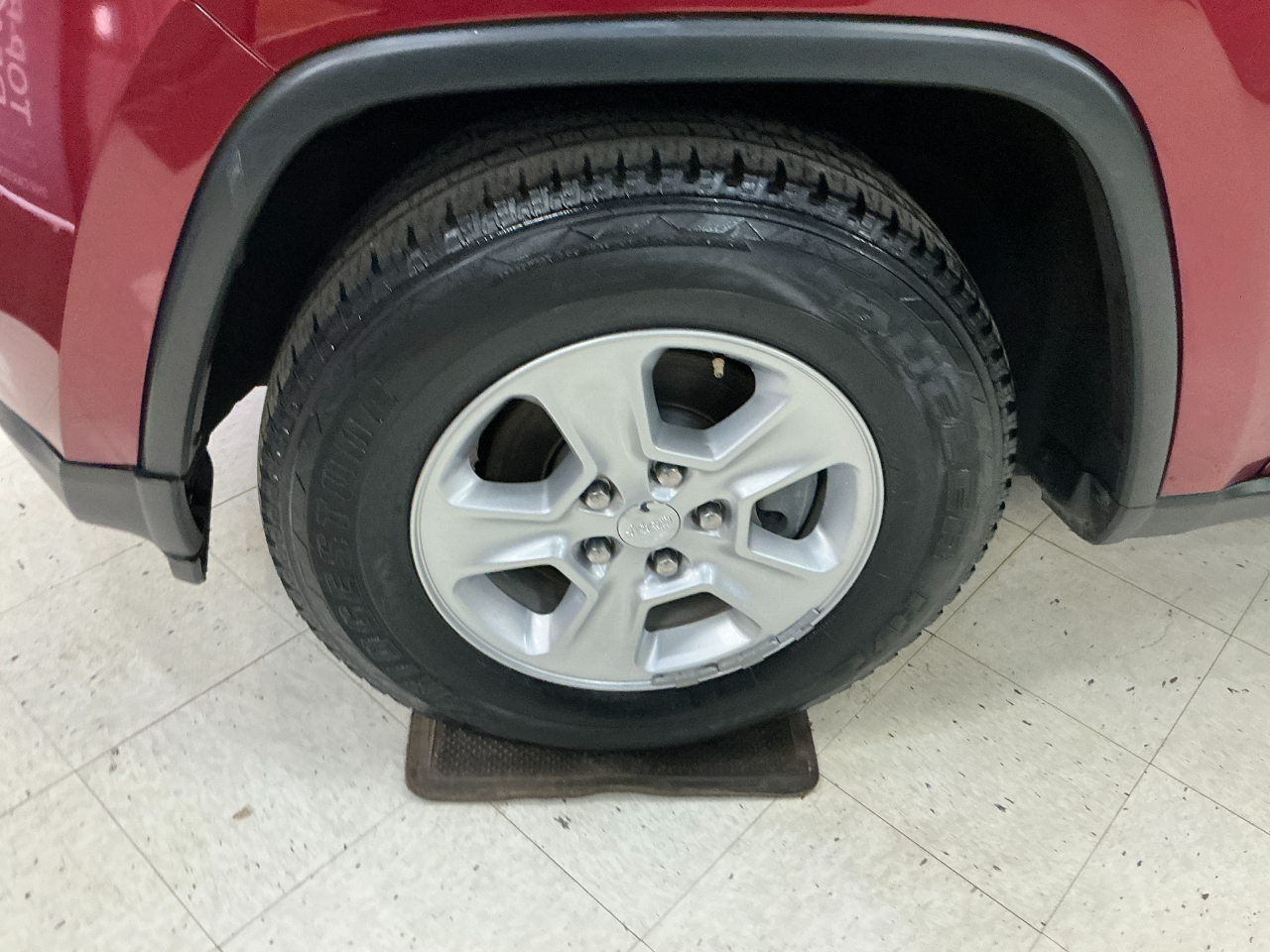 Jeep Grand Cherokee RWD 4dr Laredo 2014