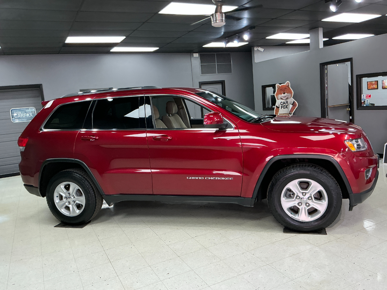Jeep Grand Cherokee RWD 4dr Laredo 2014