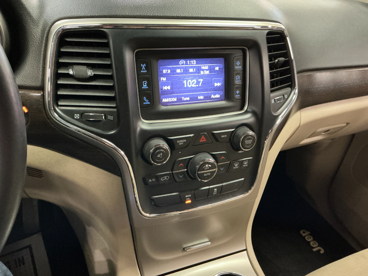 Jeep Grand Cherokee RWD 4dr Laredo 2014