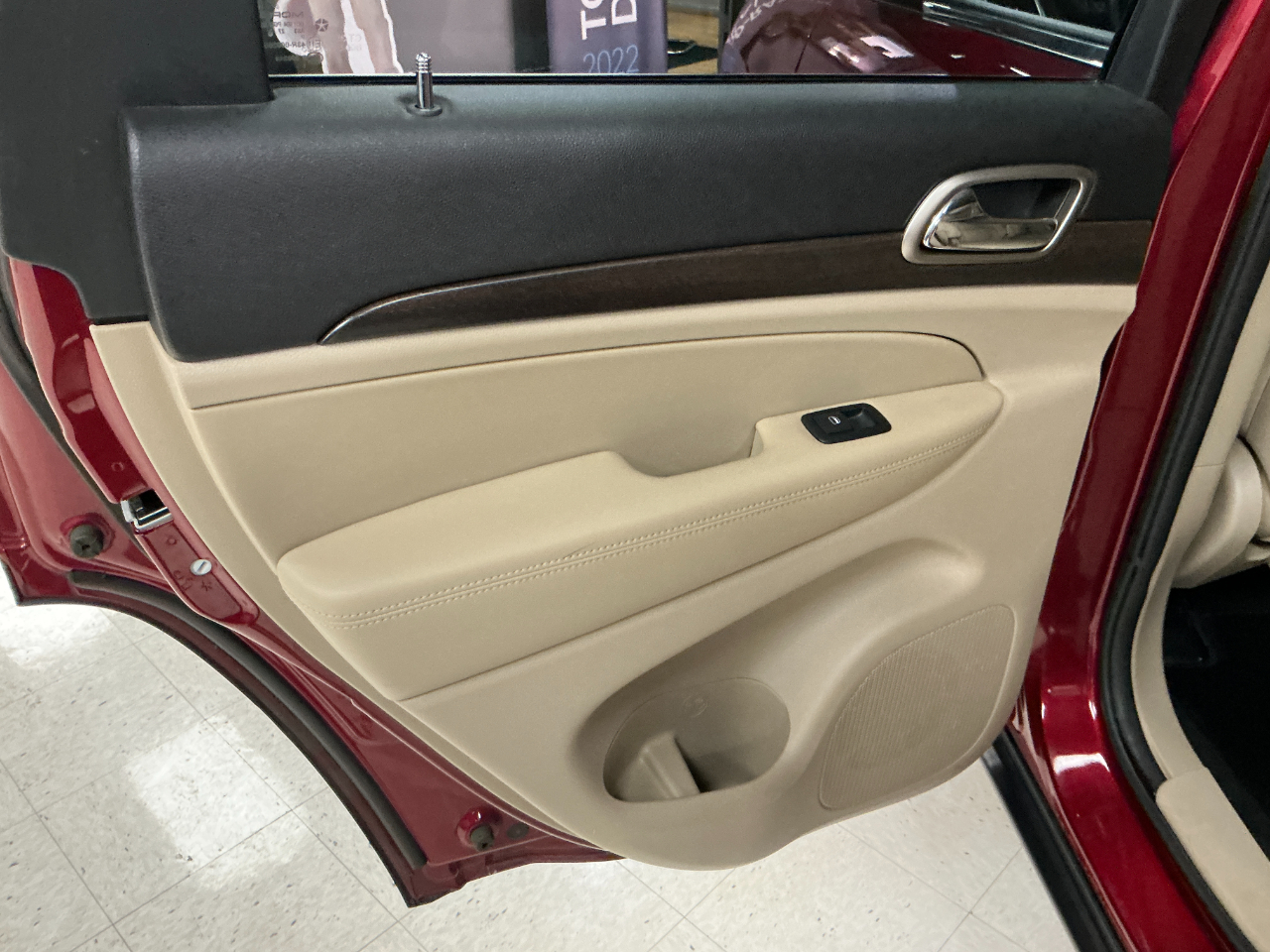 Jeep Grand Cherokee RWD 4dr Laredo 2014