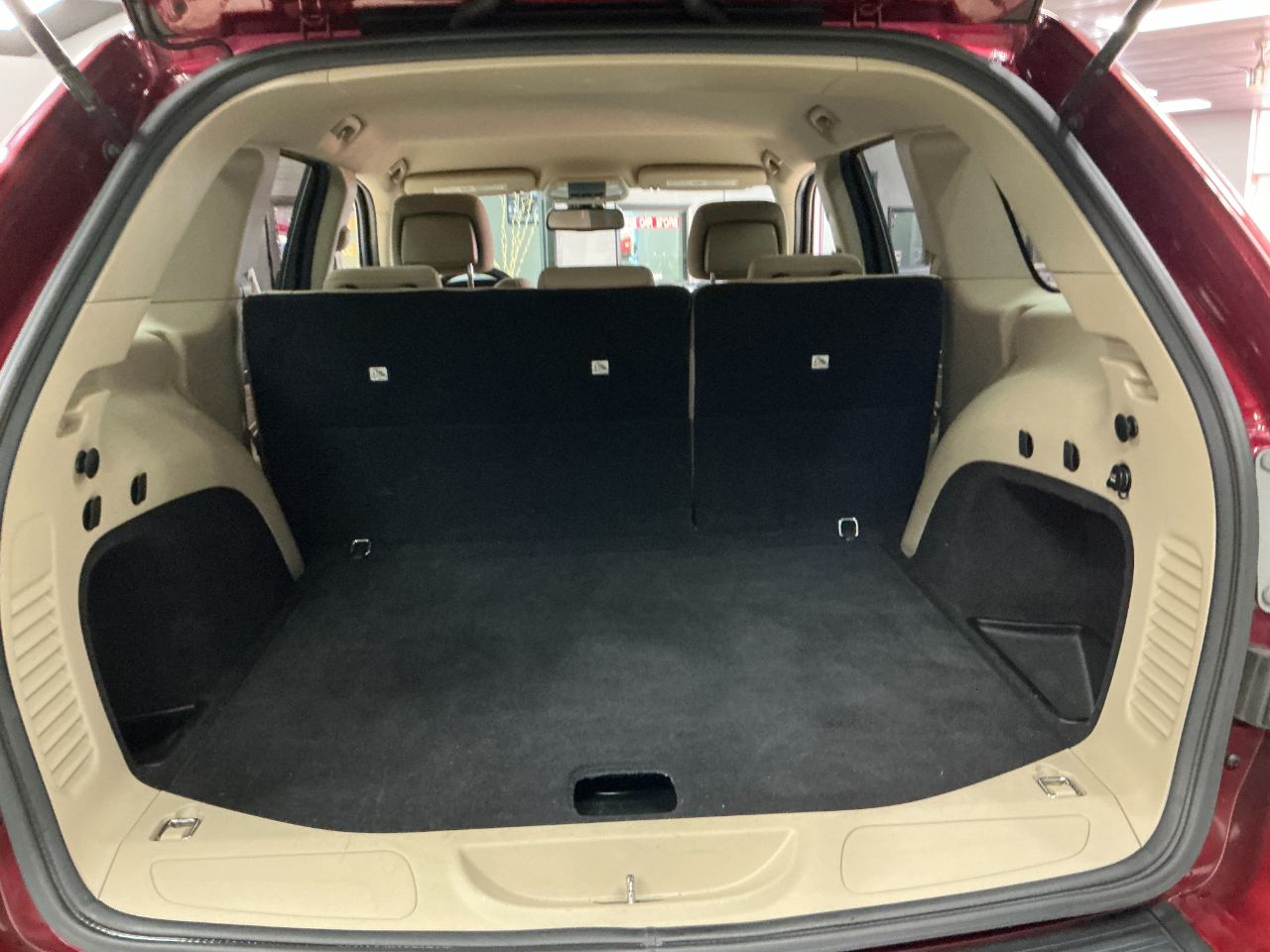 Jeep Grand Cherokee RWD 4dr Laredo 2014