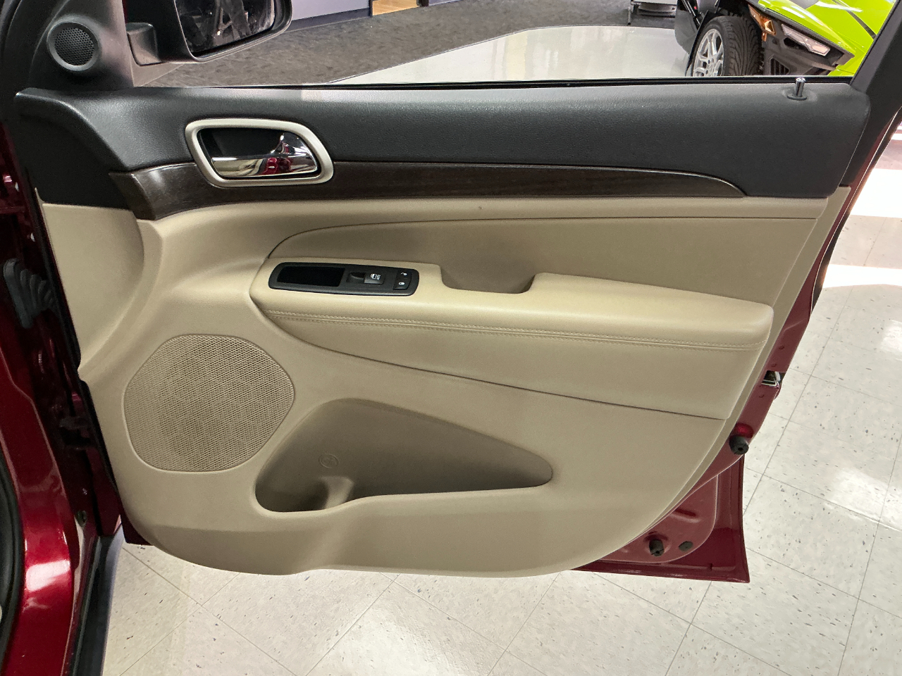 Jeep Grand Cherokee RWD 4dr Laredo 2014