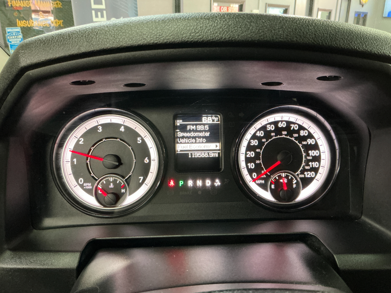 RAM 1500 Classic SLT 4x4 Crew Cab 6'4" Box 2021