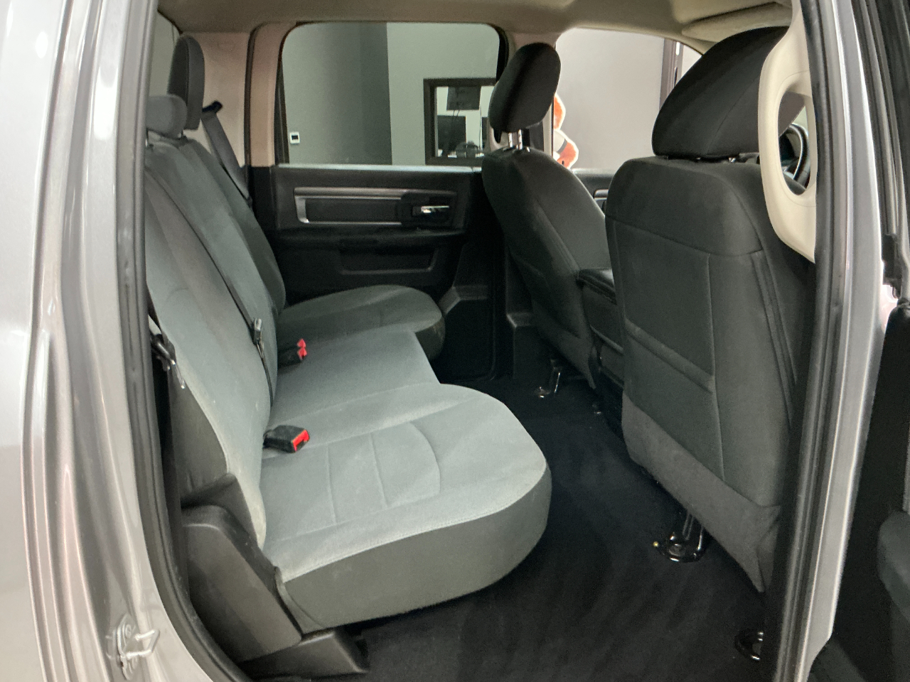 RAM 1500 Classic SLT 4x4 Crew Cab 6'4" Box 2021