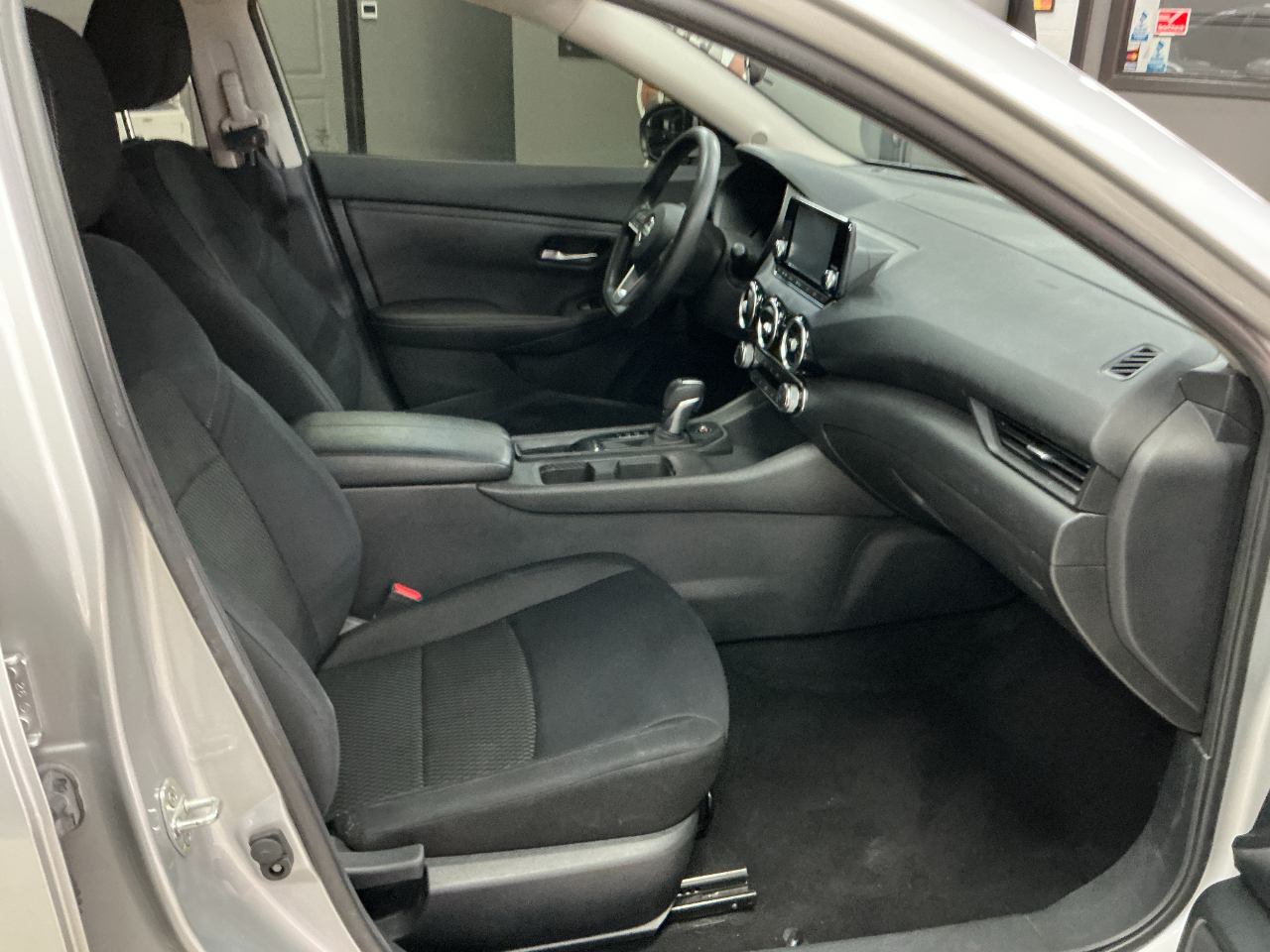 Nissan Sentra S CVT 2022