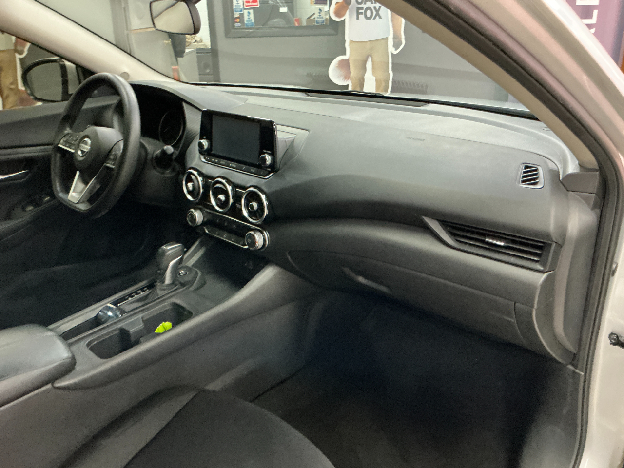 Nissan Sentra S CVT 2022