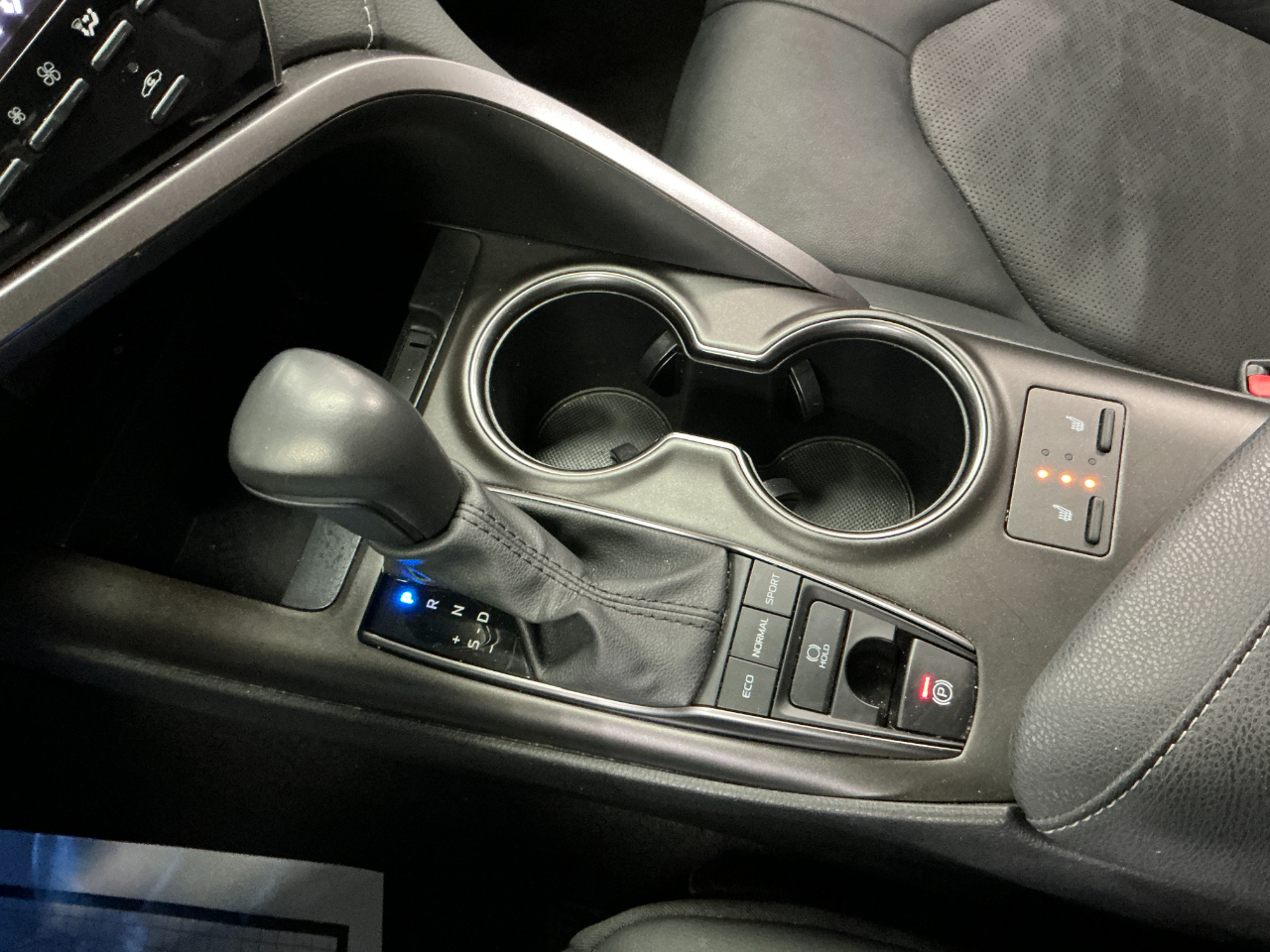 Toyota Camry XSE Auto (Natl) 2024