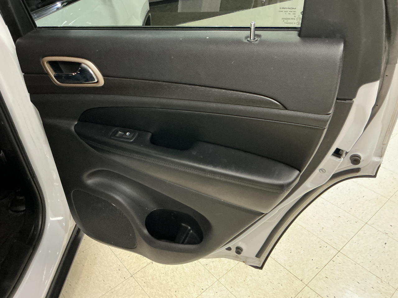 Jeep Grand Cherokee 4WD 4dr Laredo 2016