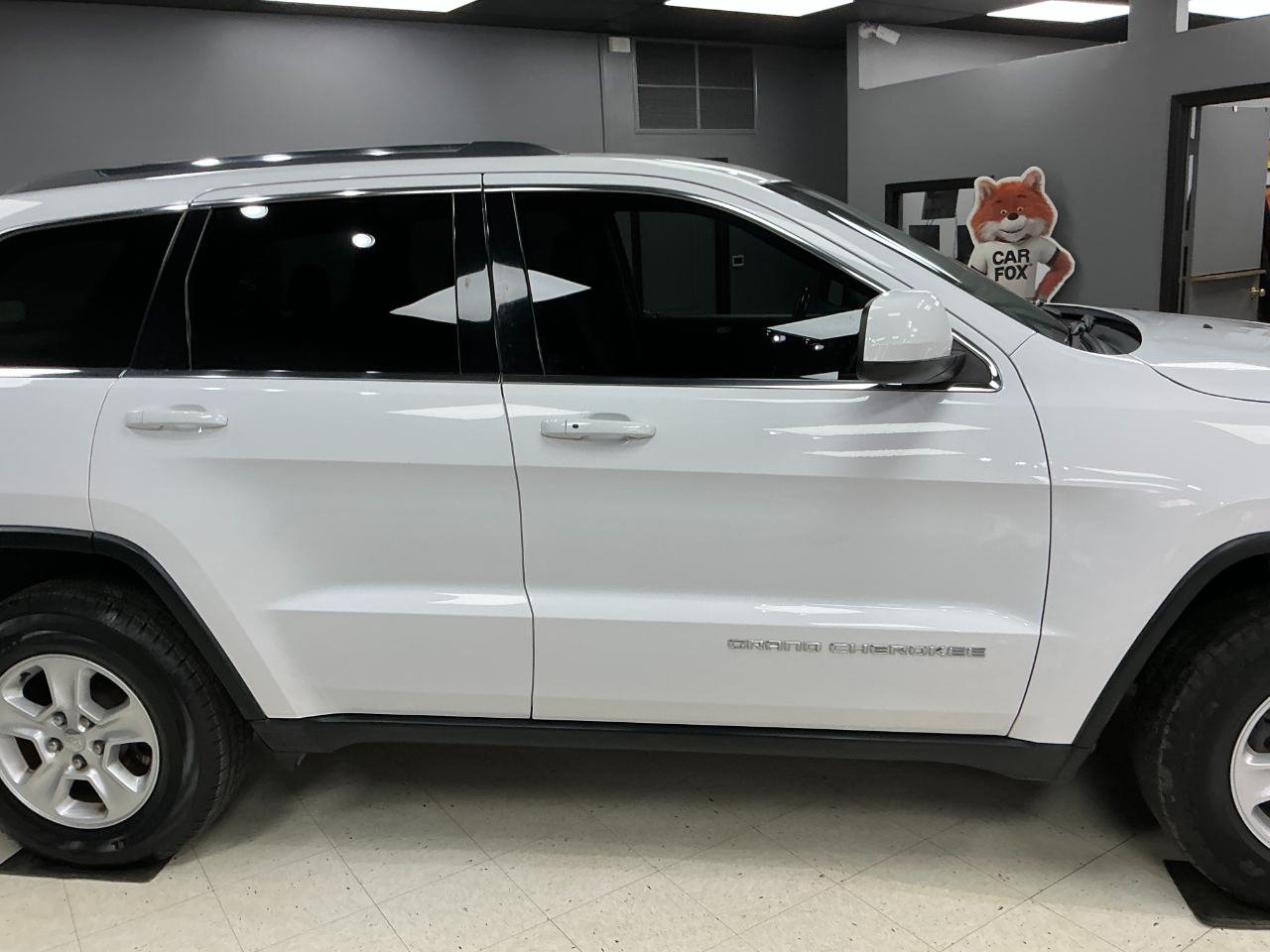 Jeep Grand Cherokee 4WD 4dr Laredo 2016