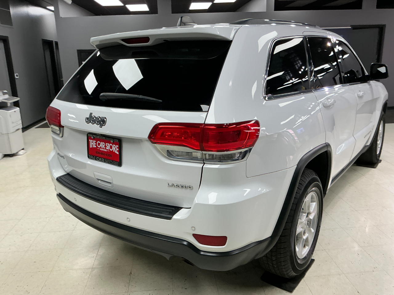 Jeep Grand Cherokee 4WD 4dr Laredo 2016