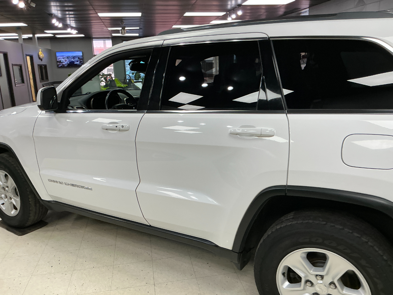 Jeep Grand Cherokee 4WD 4dr Laredo 2016