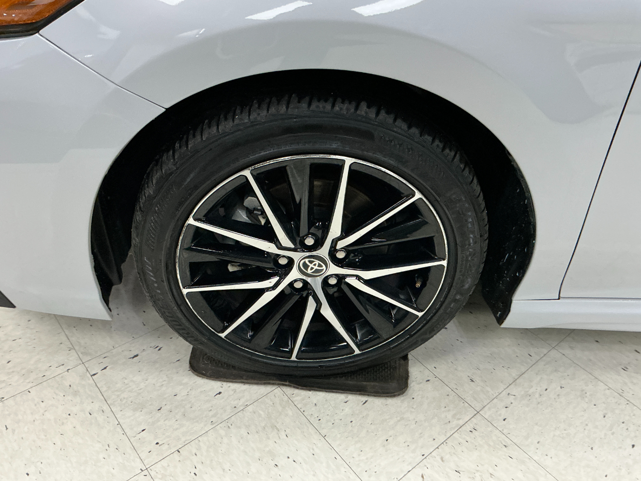 Toyota Camry SE Auto (Natl) 2024