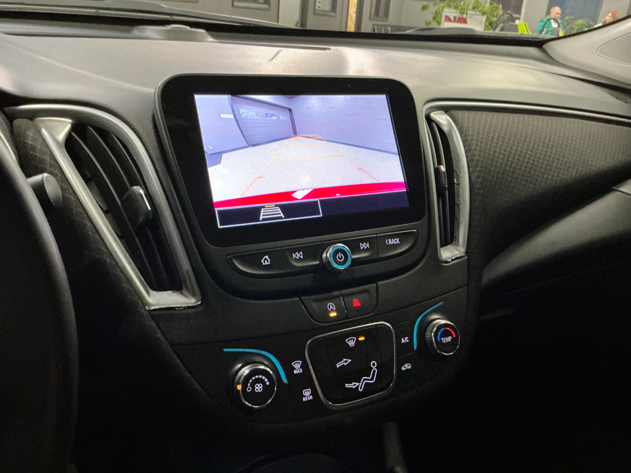 Chevrolet Malibu 4dr Sdn RS 2024