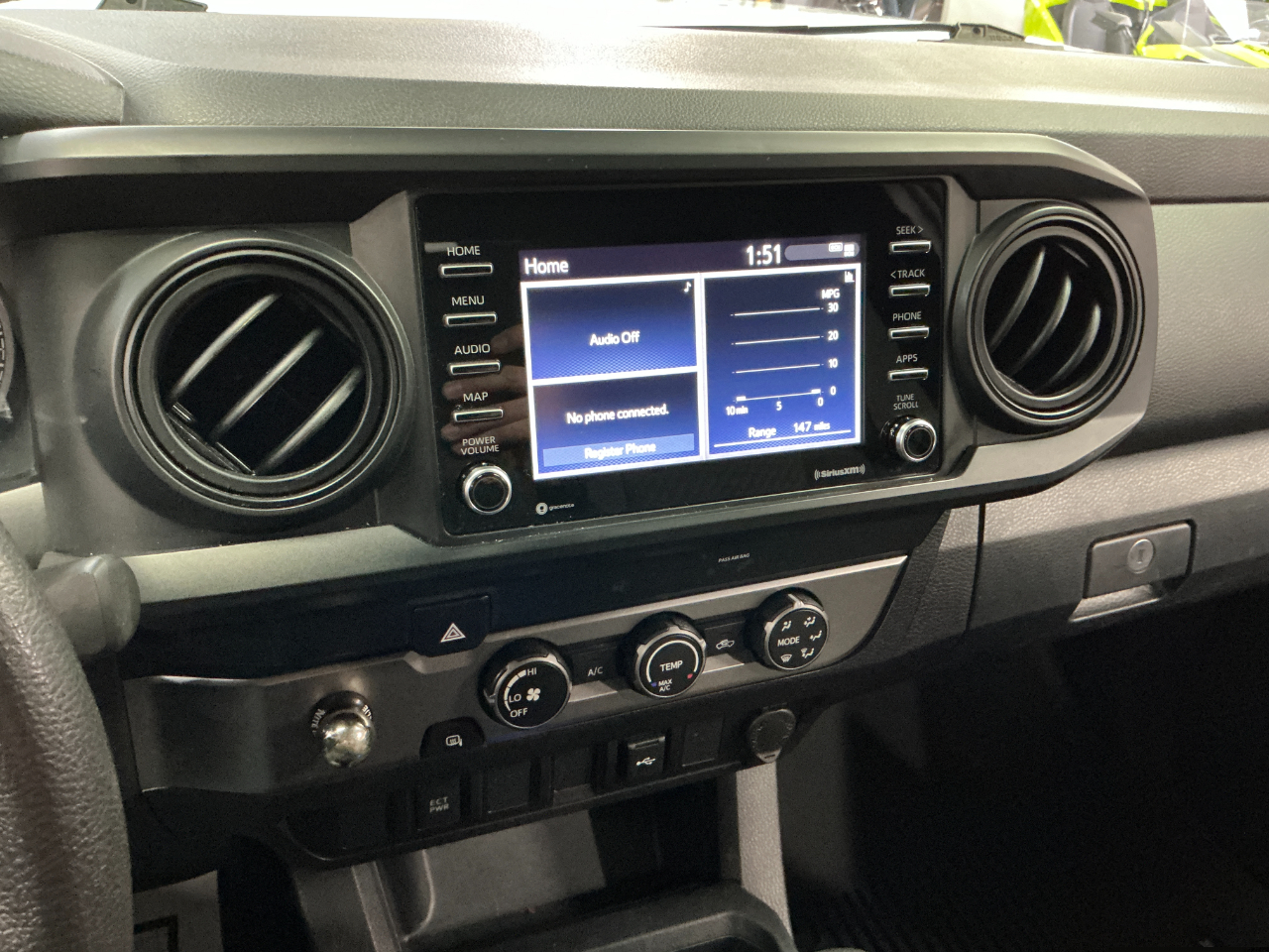 Toyota Tacoma 2WD SR Access Cab 6' Bed I4 AT (Natl) 2022